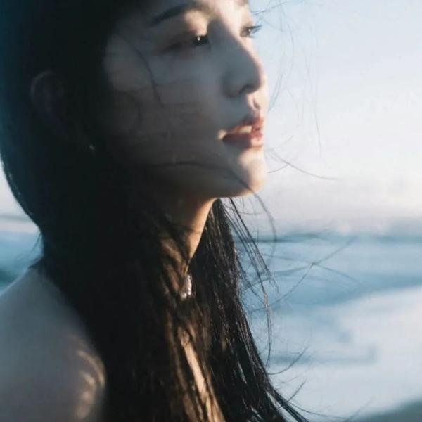 香烟和热巧克力